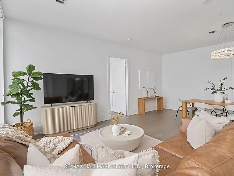10 York St #6805 — Photo 12