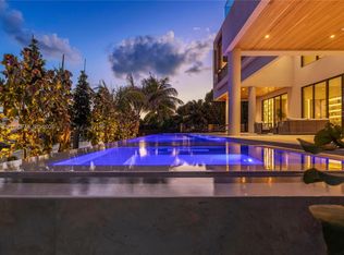 2006 NE 124th St, North Miami, FL 33181