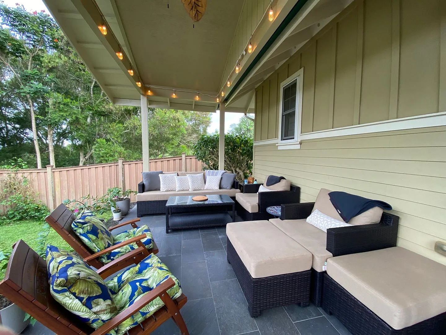 For Rent: Gorgeous 3 Bed, 2 Bath Custom Home & Large Lanai — Photo 3