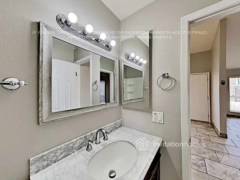 7141 W Paradise Dr — Photo 14