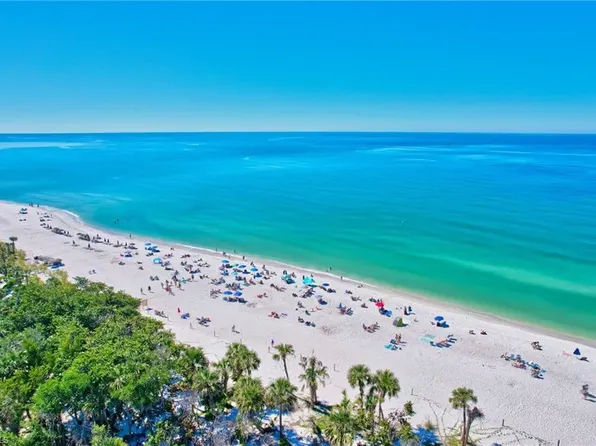 519 Roma Ct, Naples, FL