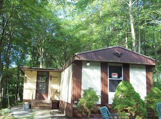 152 Creekside Manor Dr, Lehighton, PA 18235