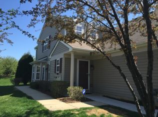 2819 Rutland Cir UNIT 204, Naperville, IL 60564