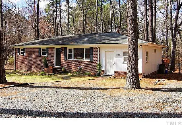 139 Windsor Cir — Photo 10