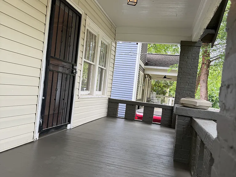 861 Oakhill Ave SW — Photo 7