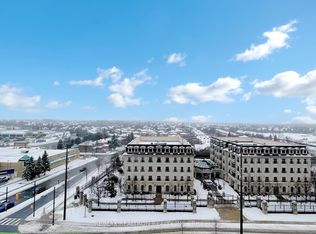 38 Water Walk Dr #1010, Markham, ON L3R 6M8