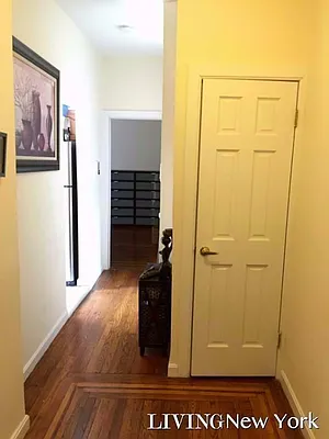 Rented by Living New York | media 10