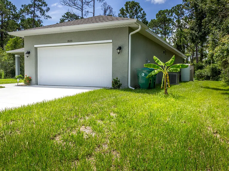18081 Poston Ave — Photo 3