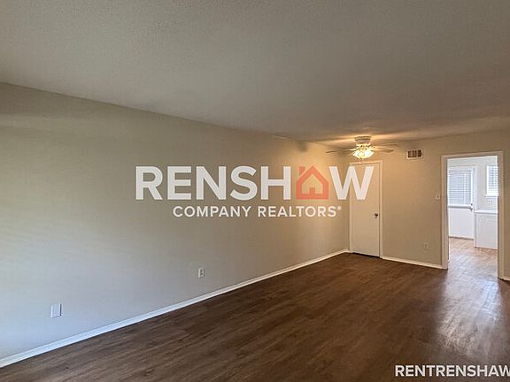 3rd image of 2940 Ruskin Rd