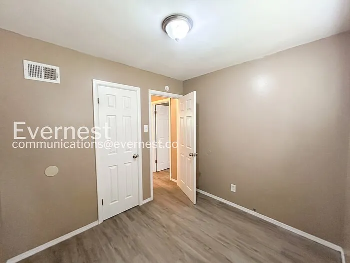 4001 Cranberry Ln — Photo 11