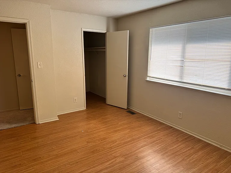 5830 Walerga Rd — Photo 7