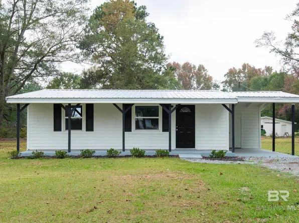108 W 14th St, Bay Minette, AL 36507