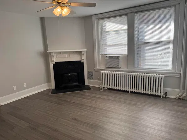 1311 W 13th St APT 1, Wilmington, DE 19806