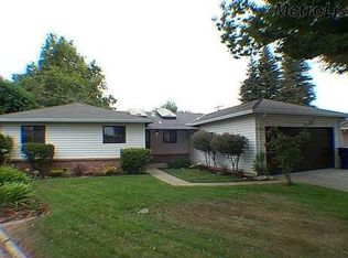 6759 Bender Ct, Sacramento, CA 95820