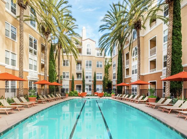 La Jolla Palms Apartment Homes | 3535 Lebon Dr, San Diego, CA