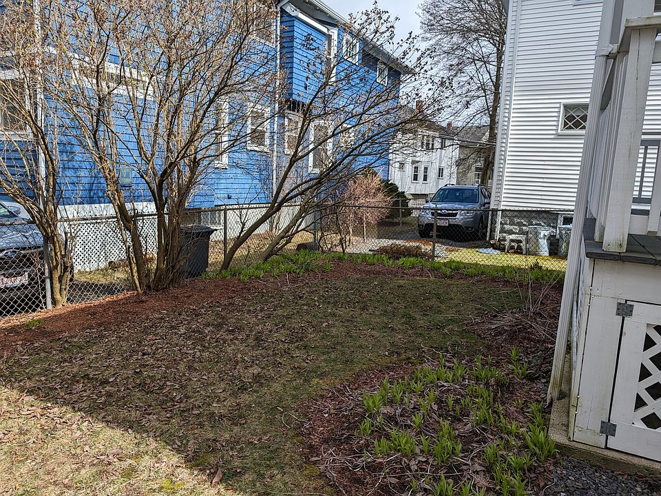 8 Wilson Ave #2D, Belmont, MA 02478 | Zillow