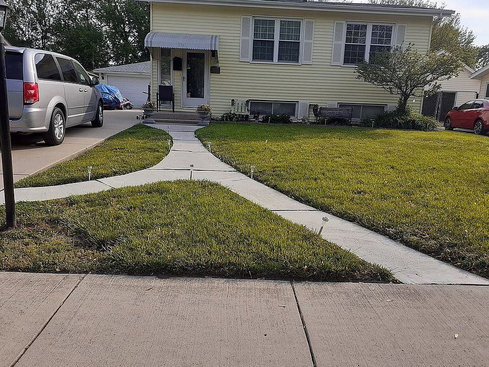 1st image of 9542 Farmer Dr