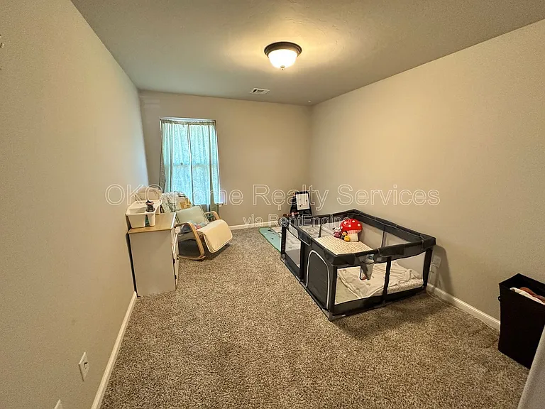 7724 Windstone Dr — Photo 6