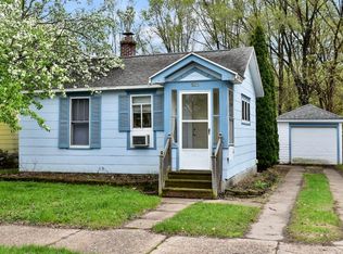 925 W King St, Winona, MN 55987