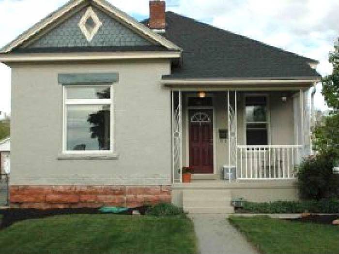 1st image of 468 N Oakley St
