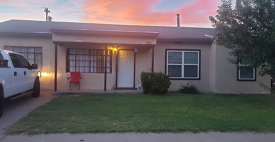 1st image of 212 Colorado Dr