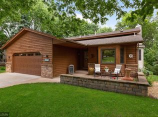 4571 S Hay Lake Rd, Eagan, MN 55123