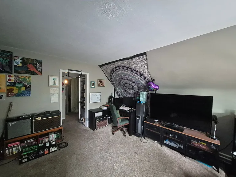 2652 Bryant Ave S — Photo 6