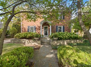1205 S 4th St, St Charles, IL