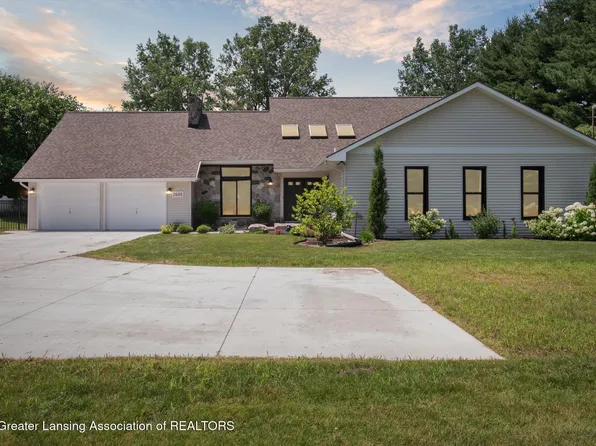 2605 College Rd, Holt, MI 48842