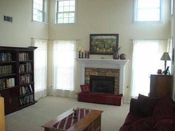 1st image of 570 Weeping Willow Dr