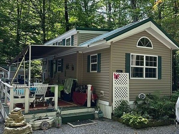 10933 Town Line Rd #40