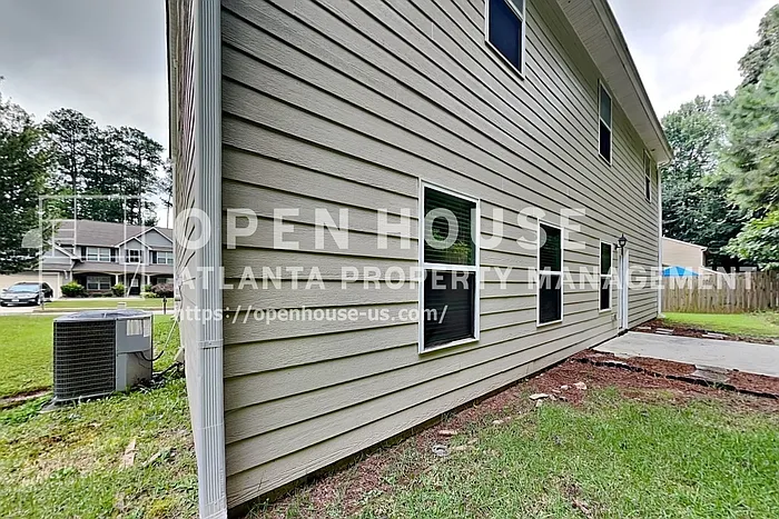 119 Spring Forrest Ln — Photo 21