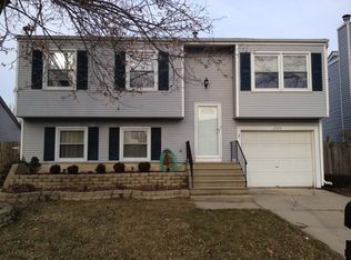 2345 Buttercup Ct, Aurora, IL 60506