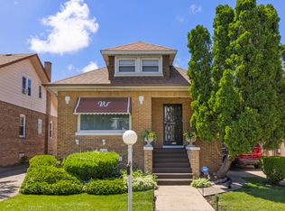 636 S 19th Ave, Maywood, IL