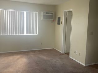 7024 Jordan Ave APT 10, Canoga Park, CA 91303