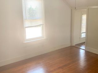 3 New Meadow Rd #2, Barrington, RI 02806