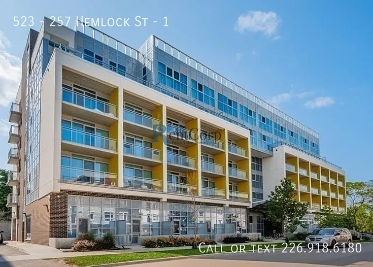 257-1 Hemlock St #523