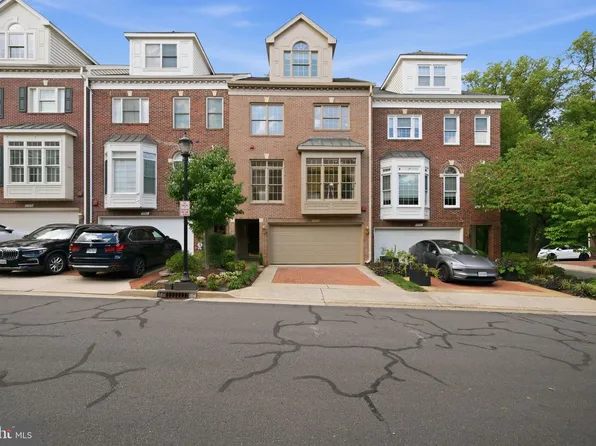 1719 22nd Ct N, Arlington, VA 22209