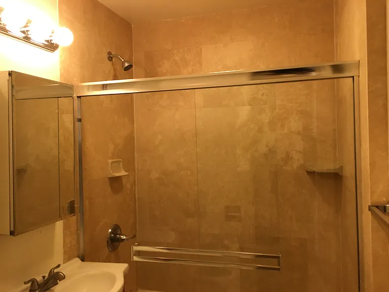2128 Penmar Ave #4 — Photo 10