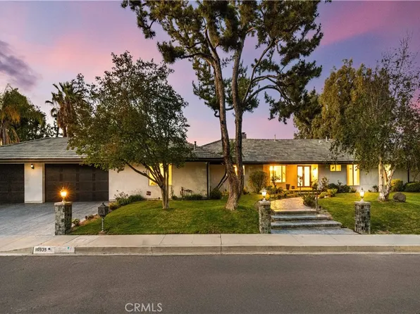 16935 Esquira Pl, Encino, CA 91436