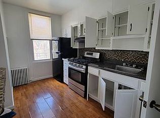 684 Woodward Ave #2L, Ridgewood, NY 11385