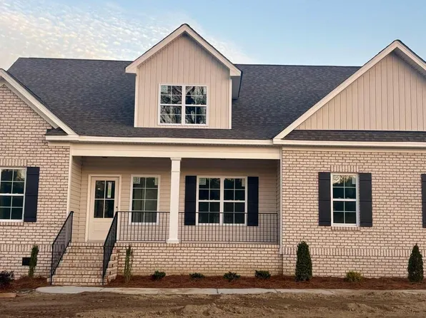 1743 S Old Carriage Road, Rocky Mount, NC 27804