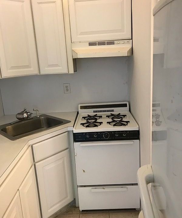 1st image of 234 E 30th St #2R