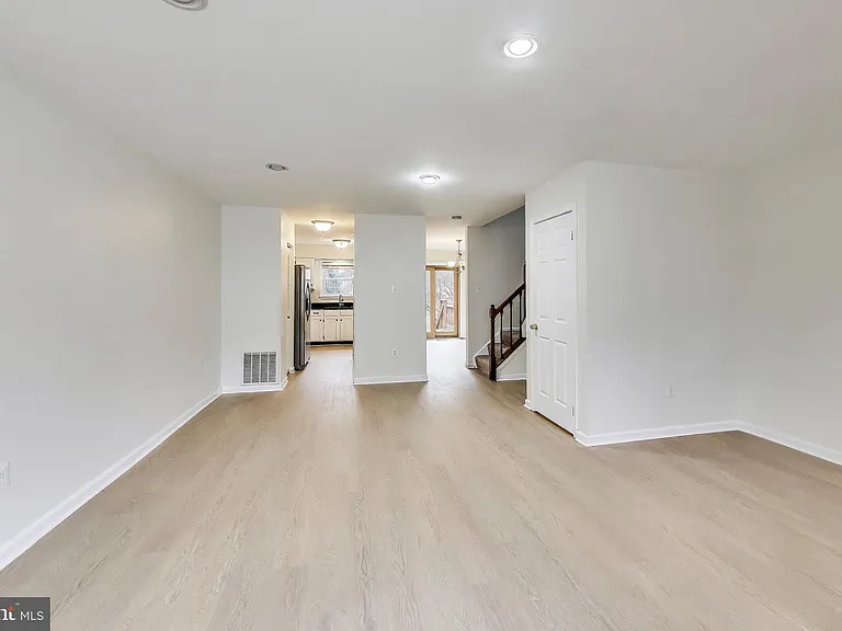 20488 Summersong Ln — Photo 6