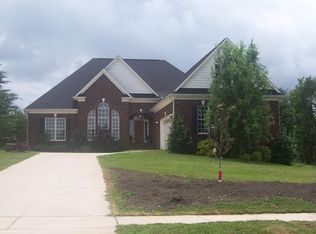 8215 Hunters Dr, Greensboro, NC 27455