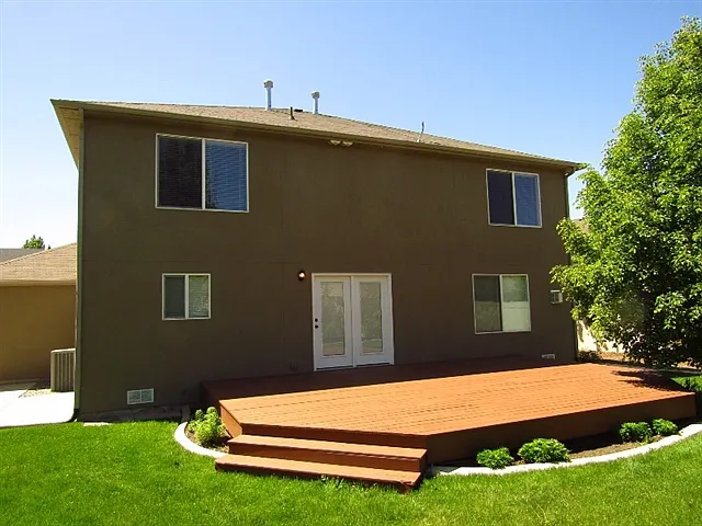 1572 W 540 N — Photo 14