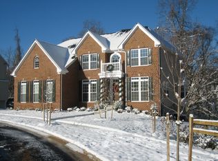 9810 Kerries Ct, Perry Hall, MD 21128