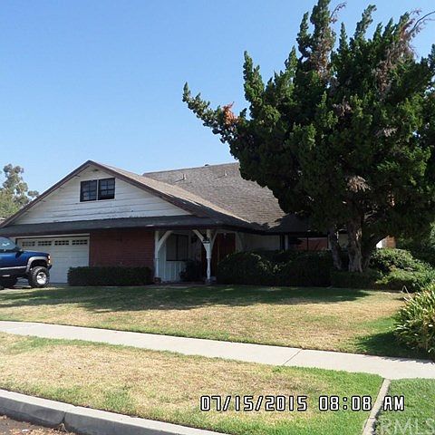 1st image of 3872 Croydon St
