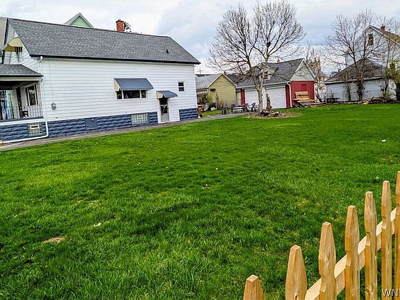 3rd image of 71 Hoerner Ave