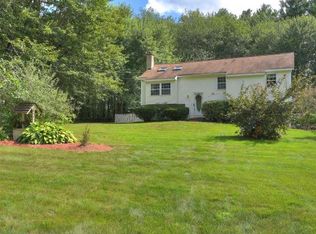 27 David Dr, Hudson, NH 03051